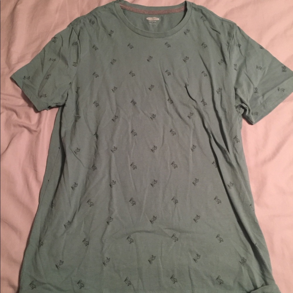 Old navy crew shirt
